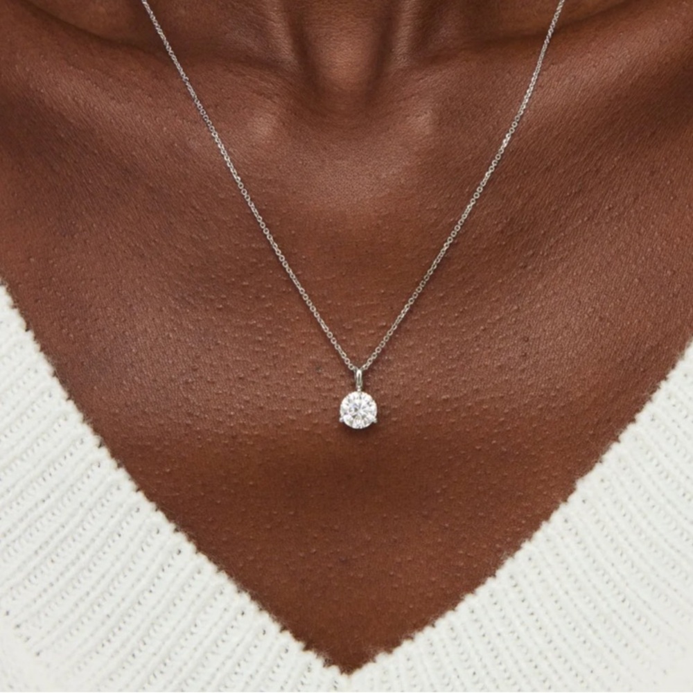 1ct diamond and 14k white gold bale pendant necklace